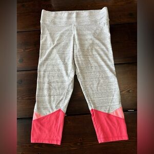 Victorias Secret Cropped Leggings Activewear Pants Womens Size Large Gray Coral